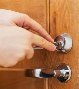 Arlington Lock Master Arlington, TX 972-810-6758 - emergency-locksmith-service